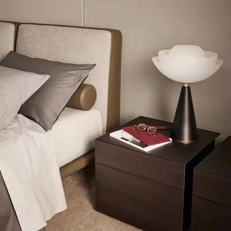 Custom Made Simple Soft Frame Bed Design Modern Italian Light Luxury Wedding Hotel Bed Frame